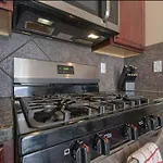 Comfy Classy Home, Close To Everything